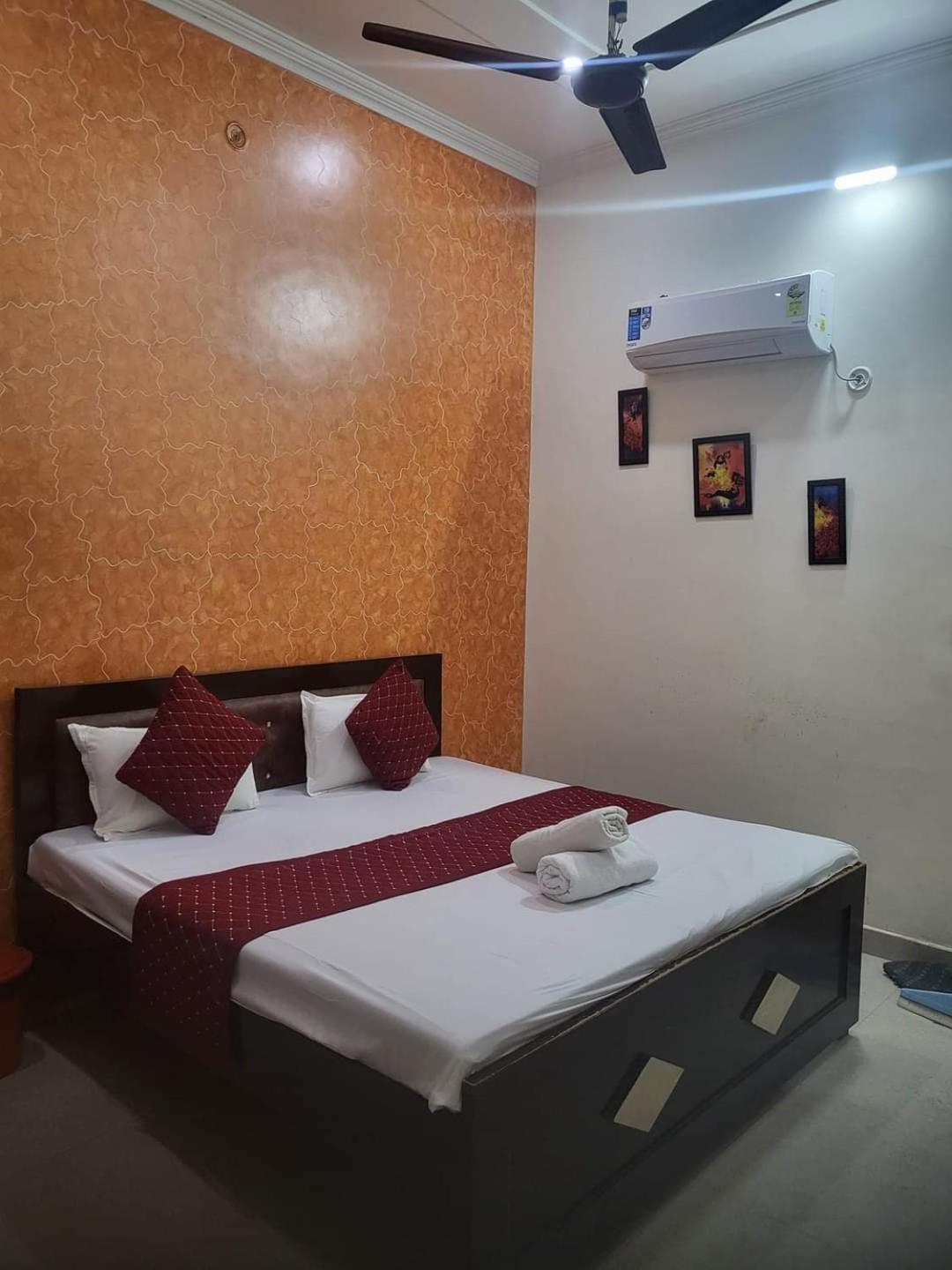 Ramam Hotel By Naavagat 700Mtr From Shri Ram Janambhumi Ayodhya Exterior foto