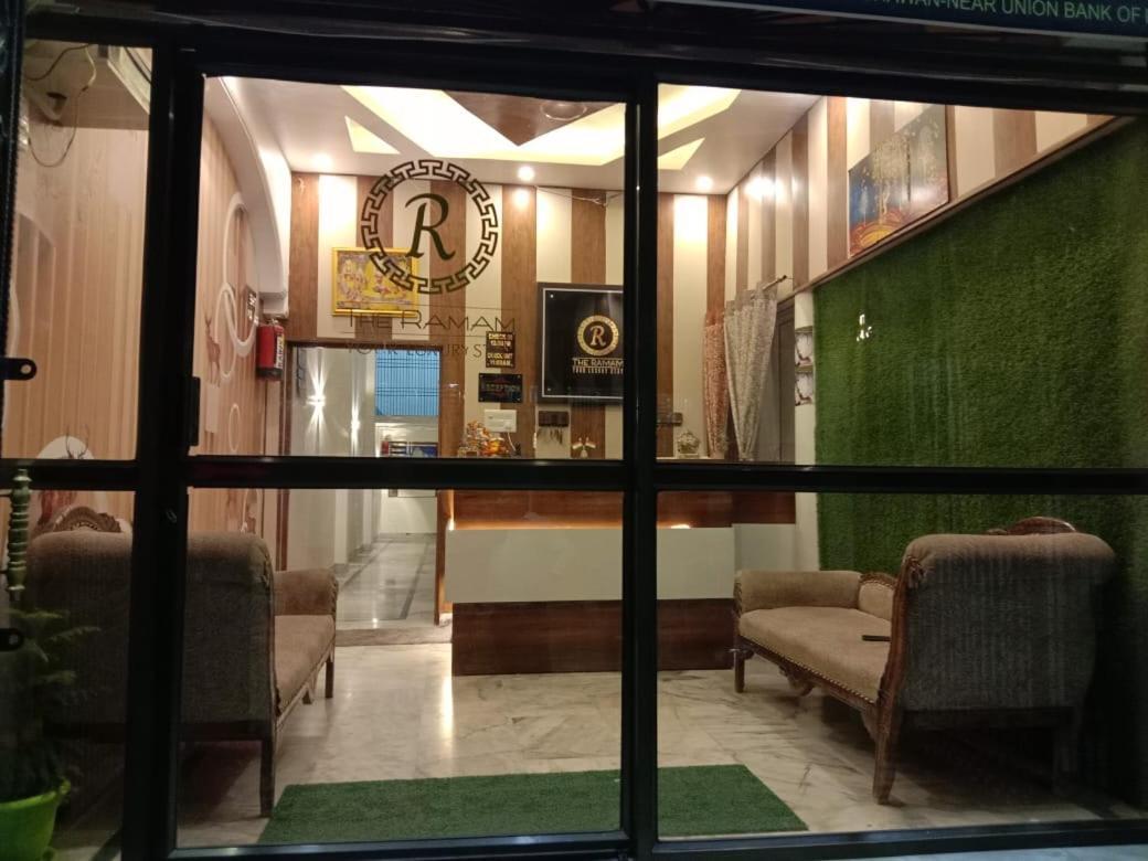 Ramam Hotel By Naavagat 700Mtr From Shri Ram Janambhumi Ayodhya Exterior foto