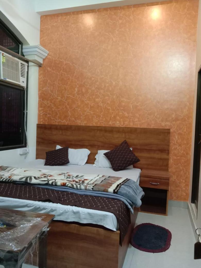 Ramam Hotel By Naavagat 700Mtr From Shri Ram Janambhumi Ayodhya Exterior foto